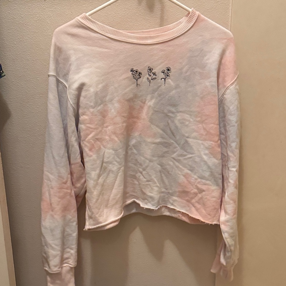 Hollister Pink and White Floral Sweatshirt